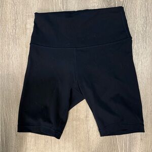 Lululemon Wunder Train High Rise Short 6” - Navy